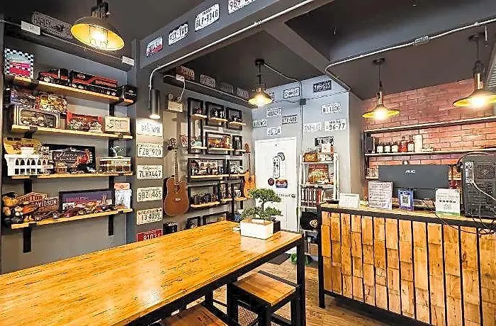 22 - Near Chinatown Hotel 3*