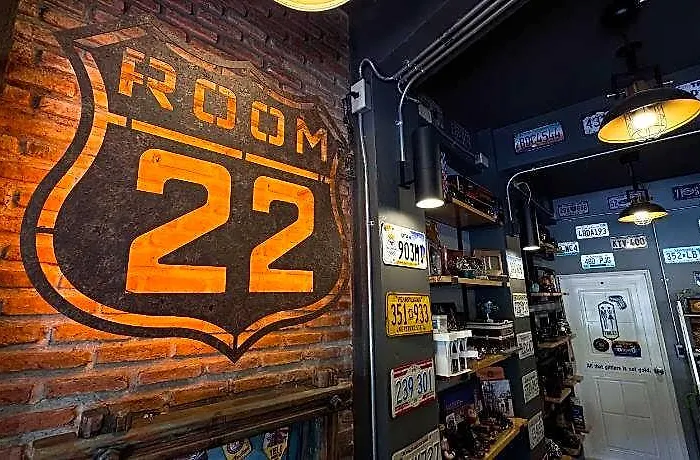 22 - Near Chinatown